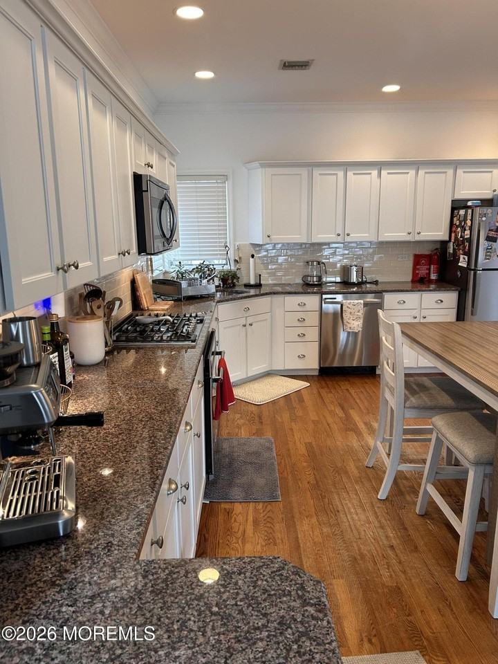 6 Cook St - Photo 4 of 23