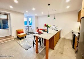 71 Booraem Avenue unit: Garden - Photo 1 of 1