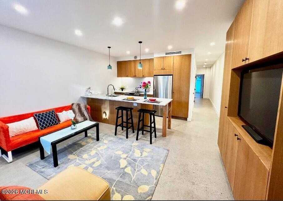 71 Booraem Avenue unit: Garden - Photo 3 of 17