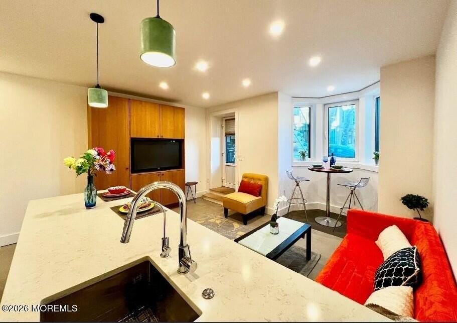 71 Booraem Avenue unit: Garden - Photo 5 of 17