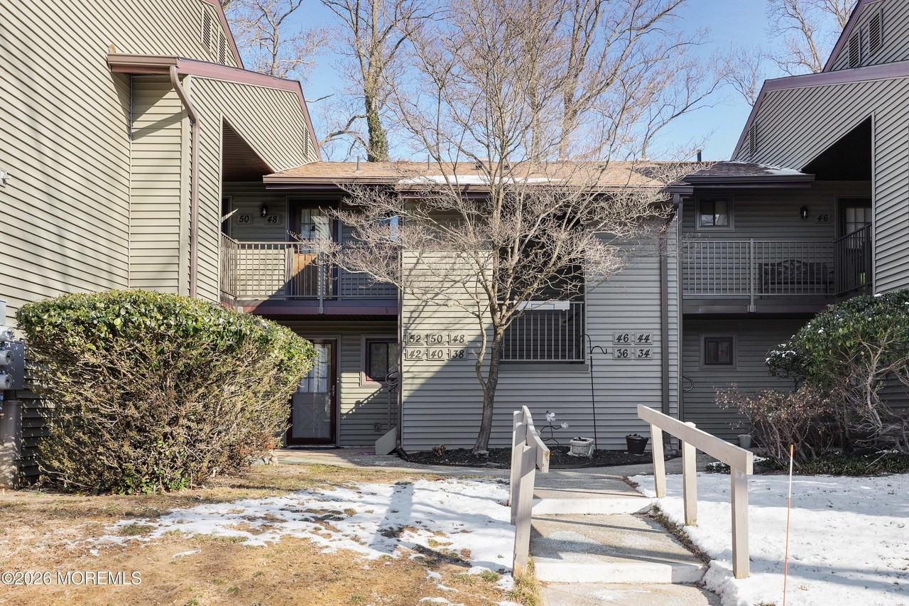 38 Medford Ct - Photo 4 of 32