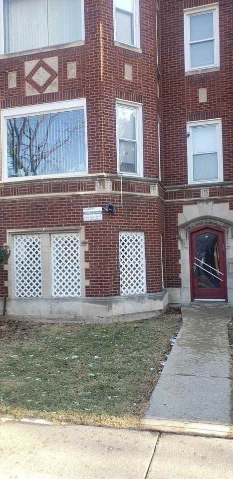 6830 S Paxton Ave Apt 3a #3A