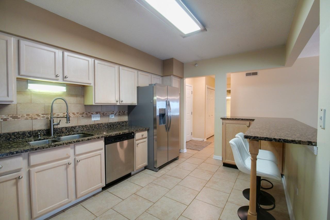 7400 Lincoln Ave Unit 601 #601 - Photo 4 of 22