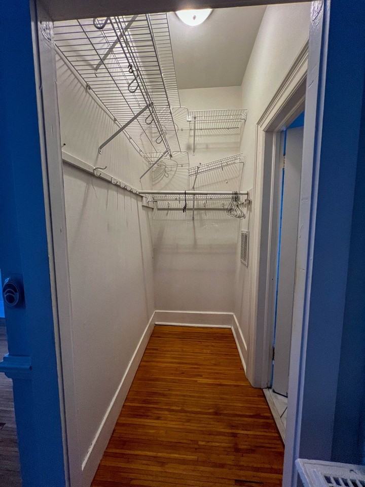 4380 Central Ave Apt A #A - Photo 6 of 10