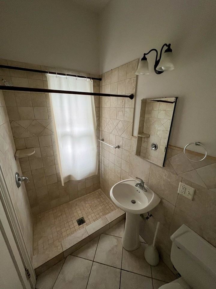 4380 Central Ave Apt A #A - Photo 7 of 10