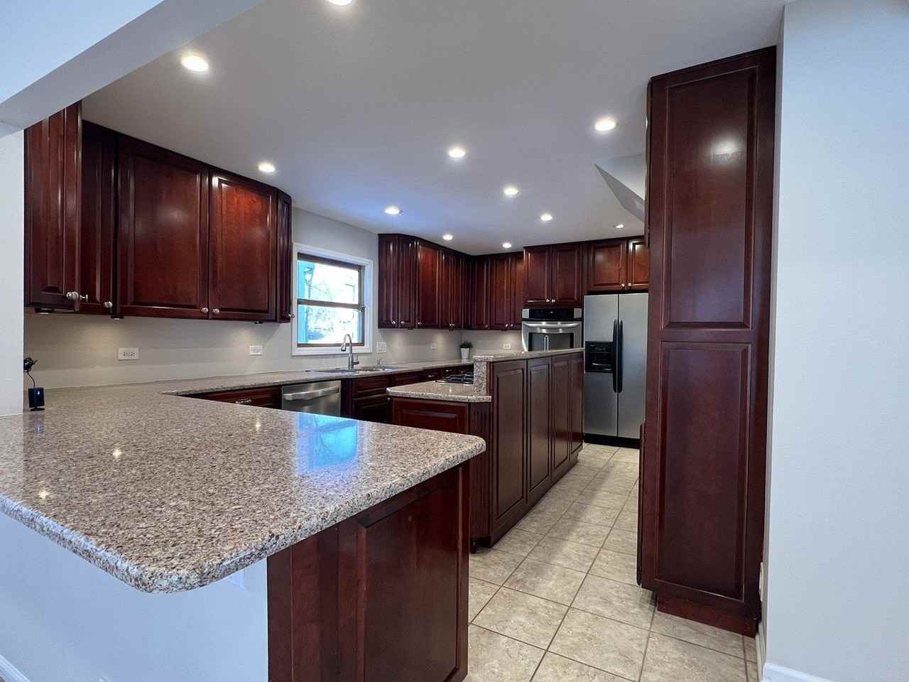 9 Edgewood Rd - Photo 3 of 29