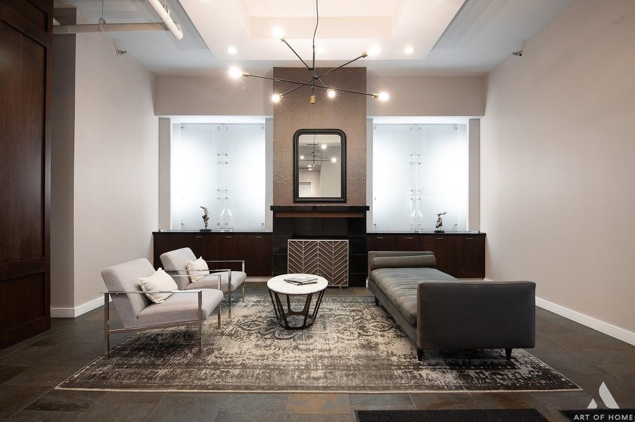 901 W Madison St Unit 407 #407 - Photo 4 of 39