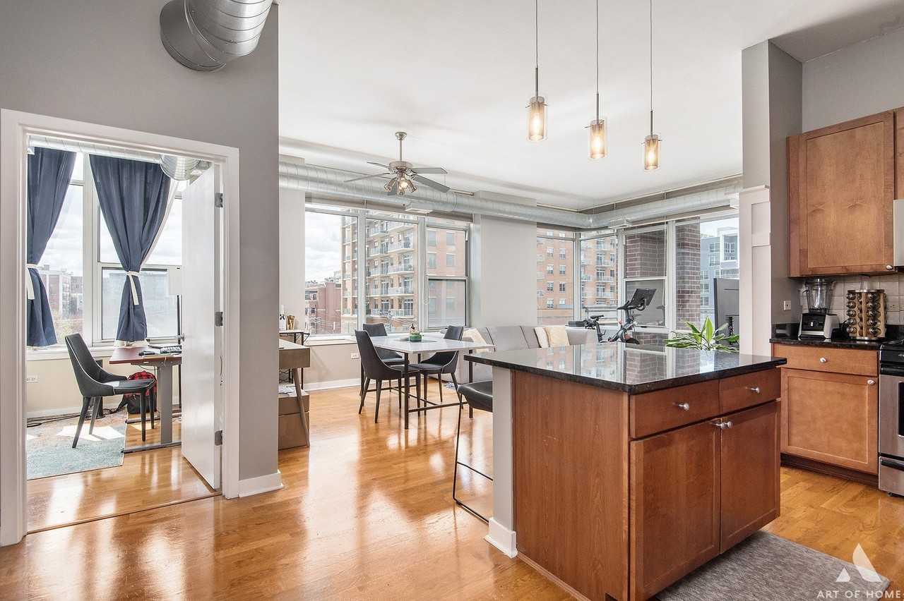 901 W Madison St Unit 407 #407 - Photo 7 of 39