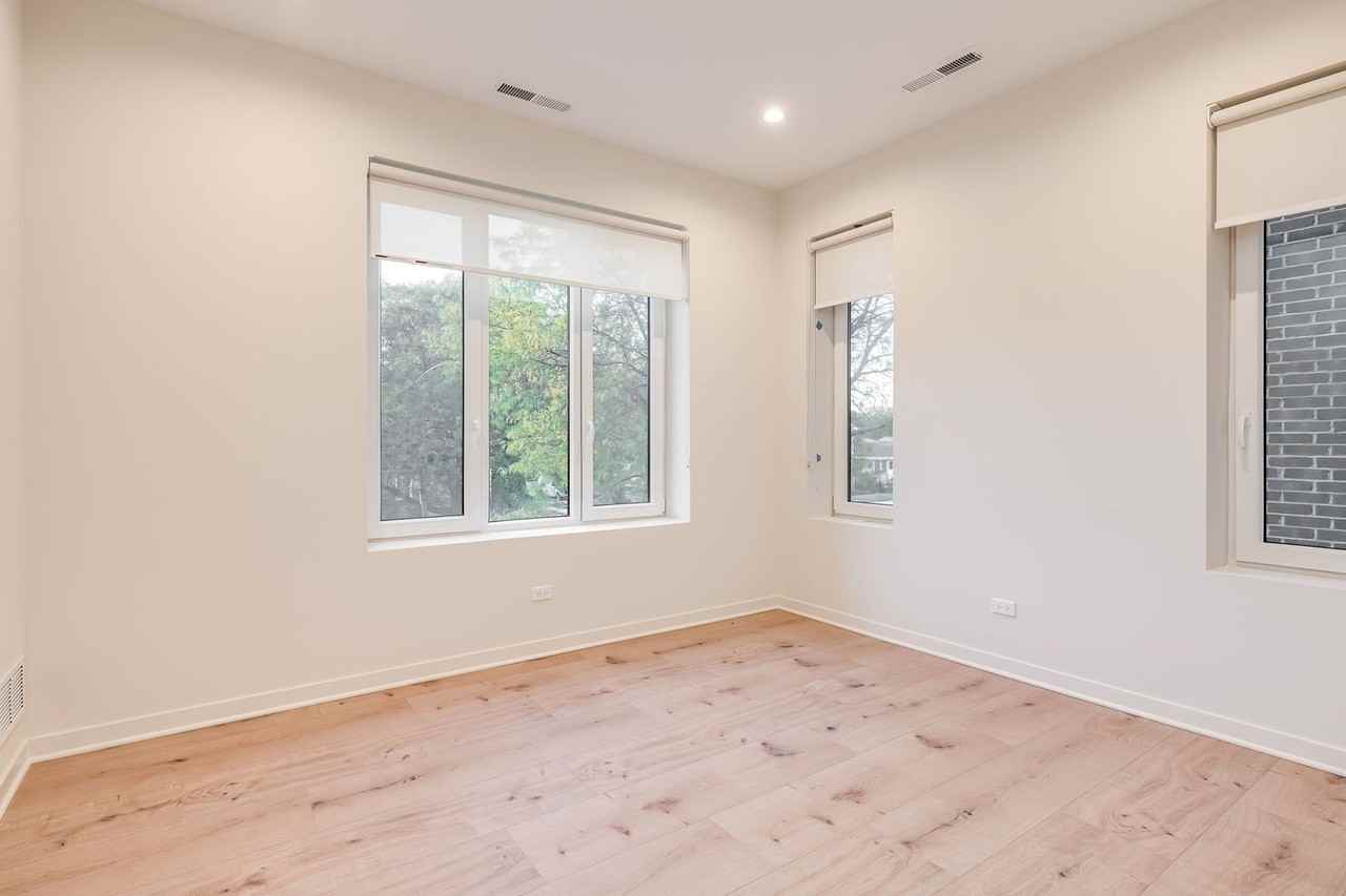 8003 Belmont Ave Unit 303 #303 - Photo 7 of 35