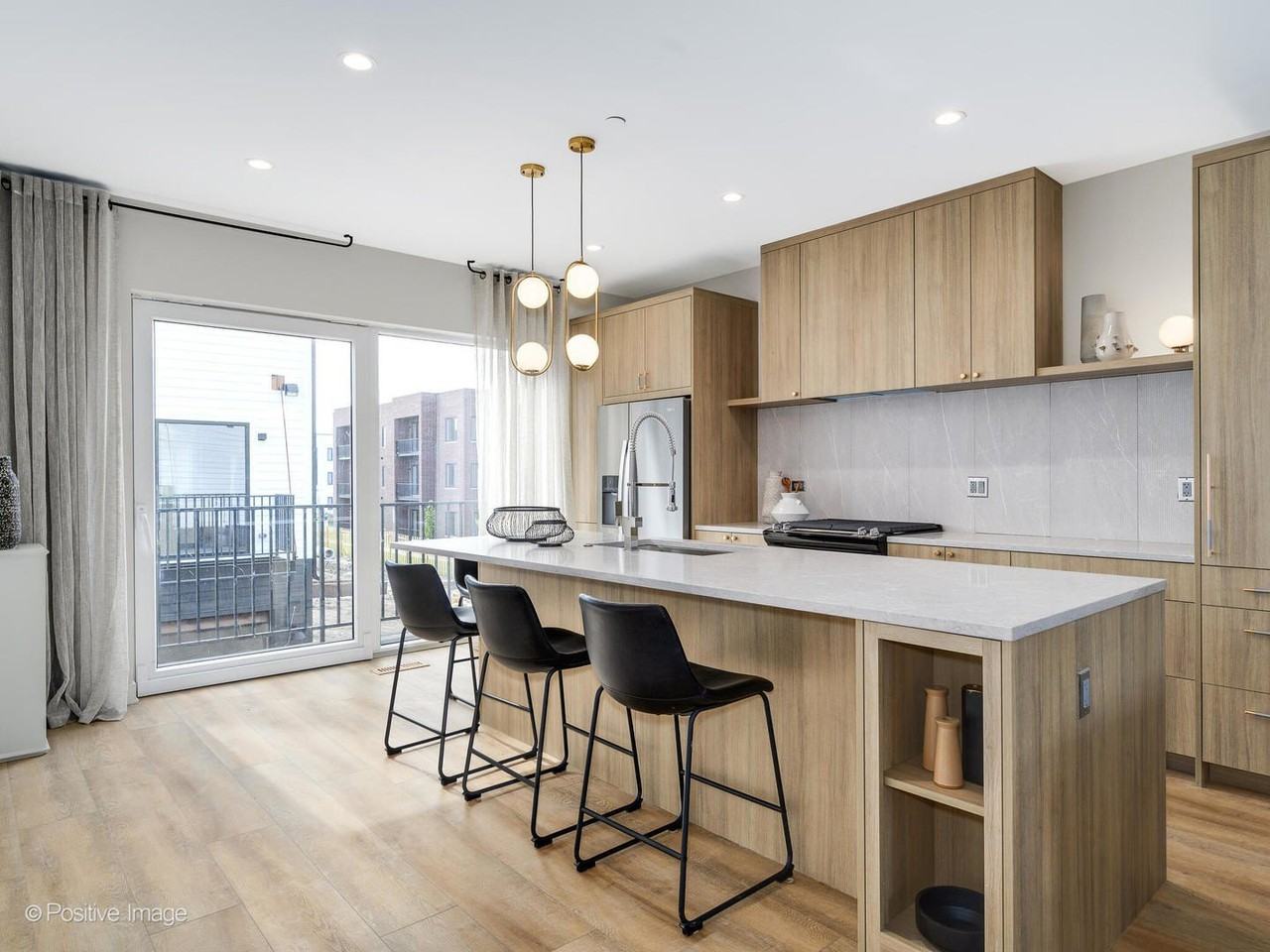 3010 Birch Ln - Photo 7 of 25