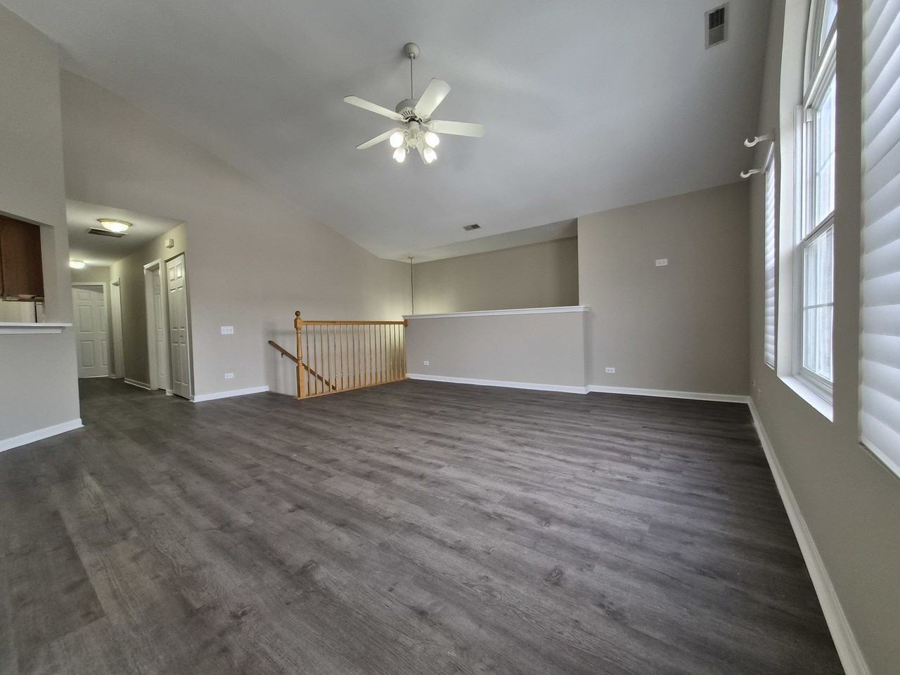 2850 Stonewater Dr Unit 0 #0 - Photo 5 of 33