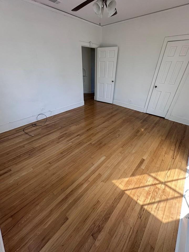 1111 N Madison St - Photo 6 of 10