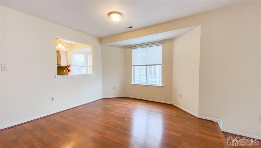 701 Jesse Way - Photo 6 of 16