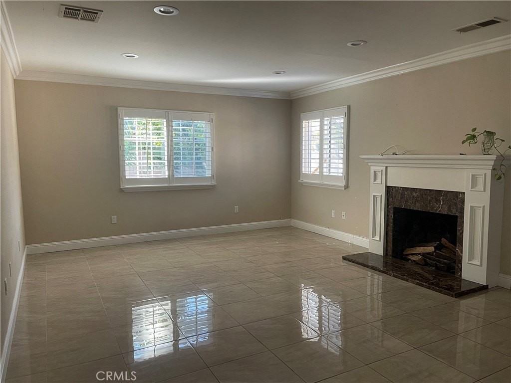 10140 Live Oak Ave - Photo 6 of 25