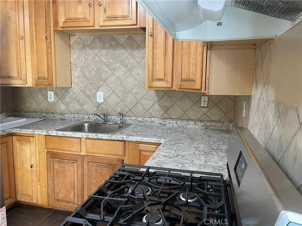 14724 Clydewood St - Photo 4 of 14