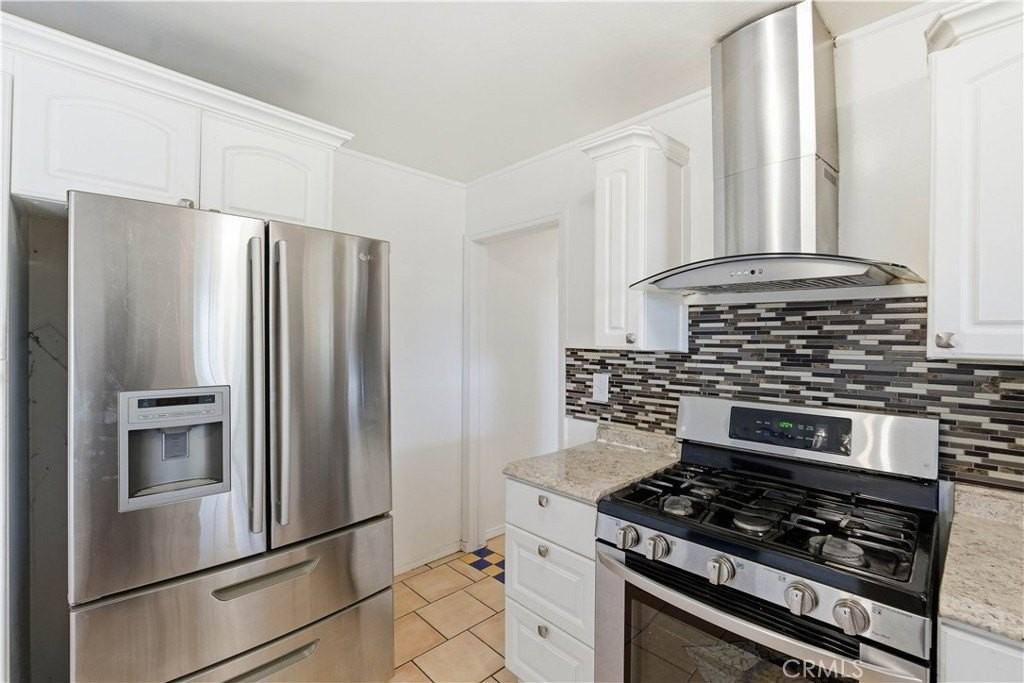 3920 El Camino Dr - Photo 5 of 33