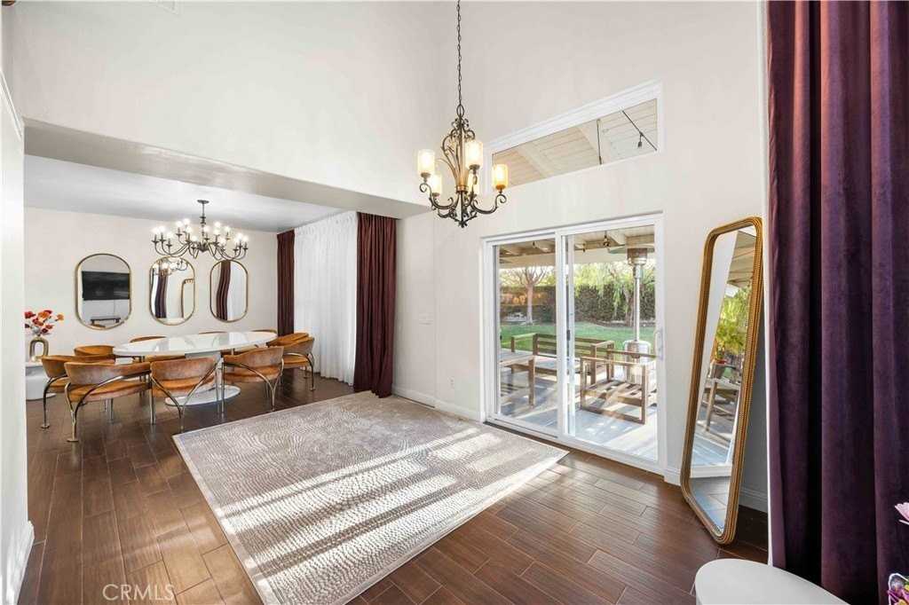 27503 Wellsley Way - Photo 5 of 25