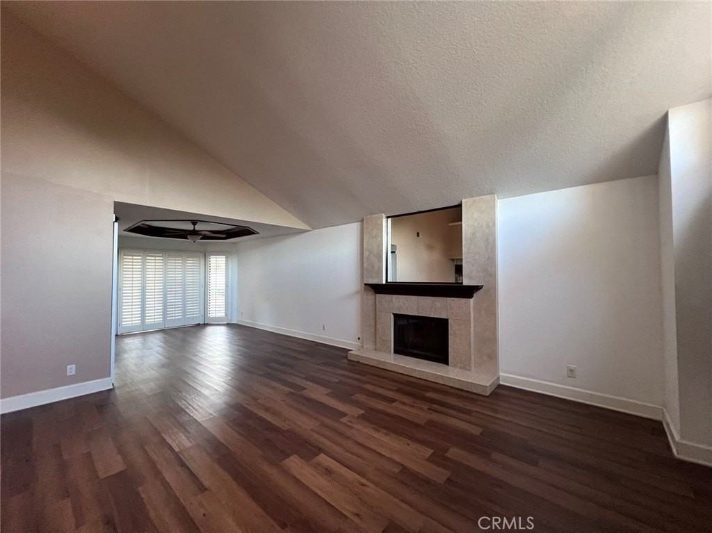 23922 Catbird Ct - Photo 3 of 18