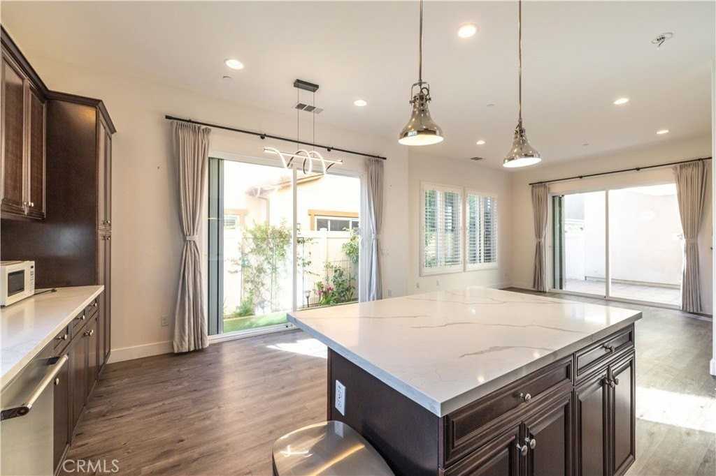 4 Lavanda St - Photo 5 of 43