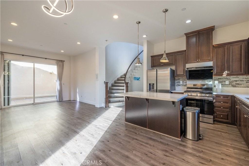 4 Lavanda St - Photo 6 of 43