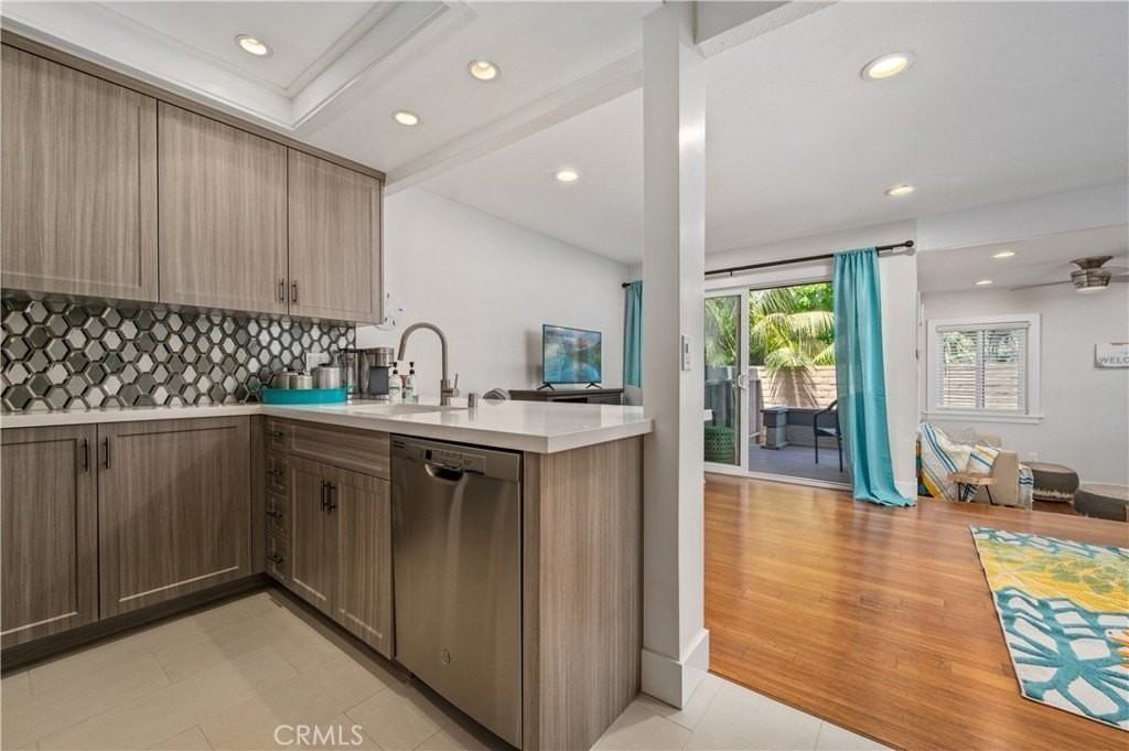 17082 Pacific Coast Hwy #102 - Photo 6 of 46