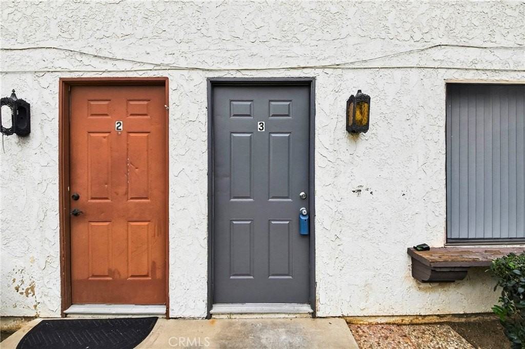 160 Greentree Ln - Photo 3 of 28