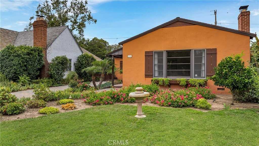 2118 Greenleaf St - Photo 3 of 45