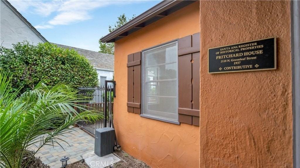 2118 Greenleaf St - Photo 7 of 45