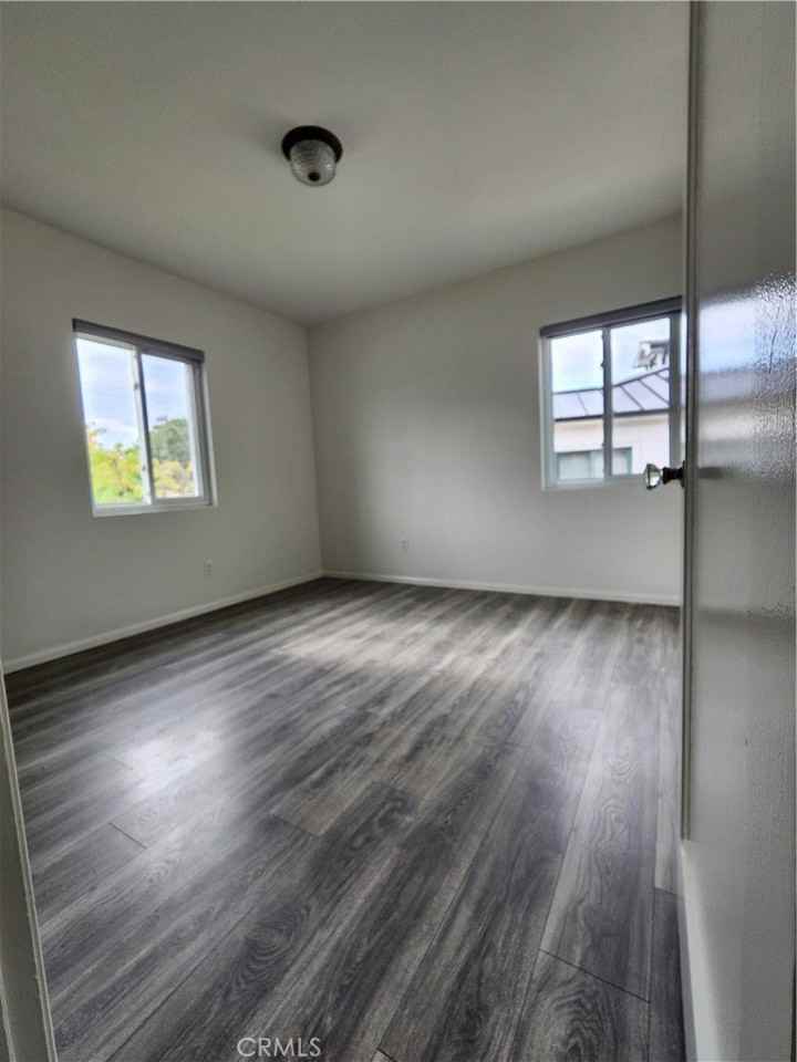 2838 May Ave - Photo 6 of 24