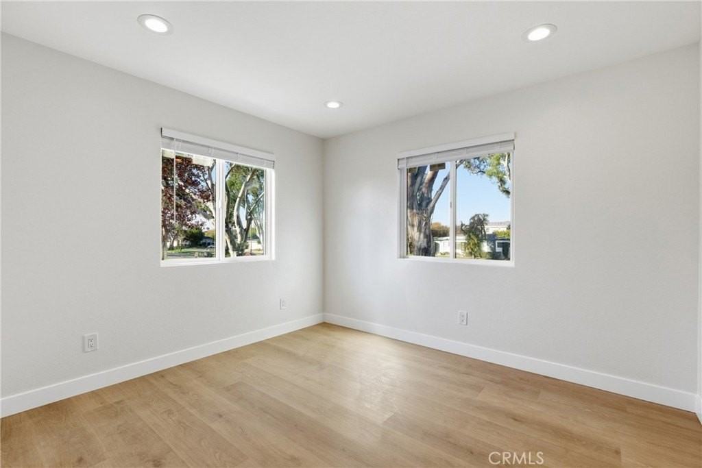 1206 Kornblum Ave - Photo 7 of 18