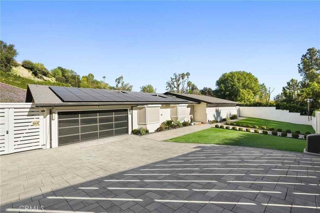 20171 Allentown Dr - Photo 5 of 50