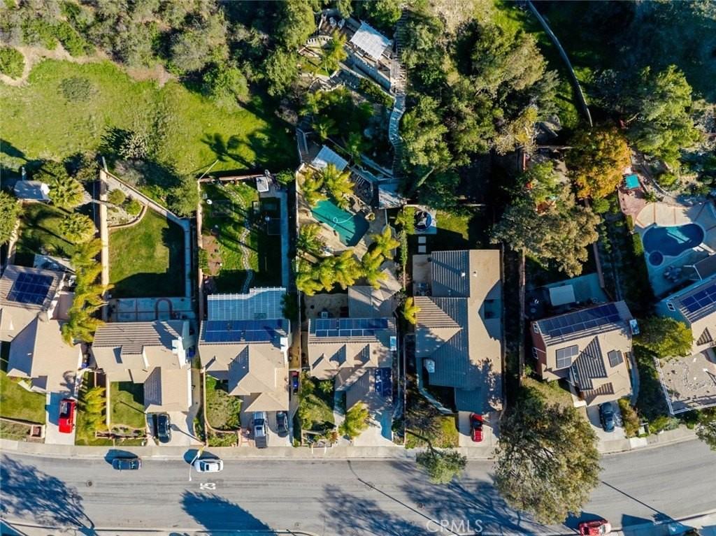 31256 Quail Valley Rd - Photo 3 of 27