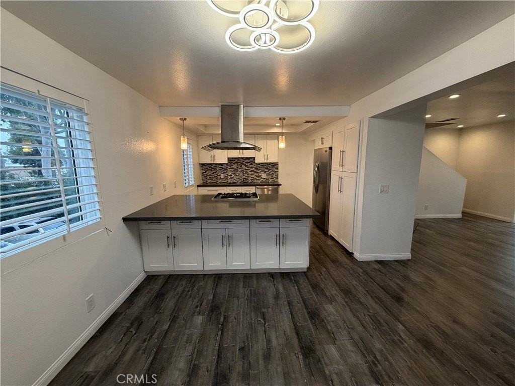 18333 Hatteras St #62 - Photo 3 of 21