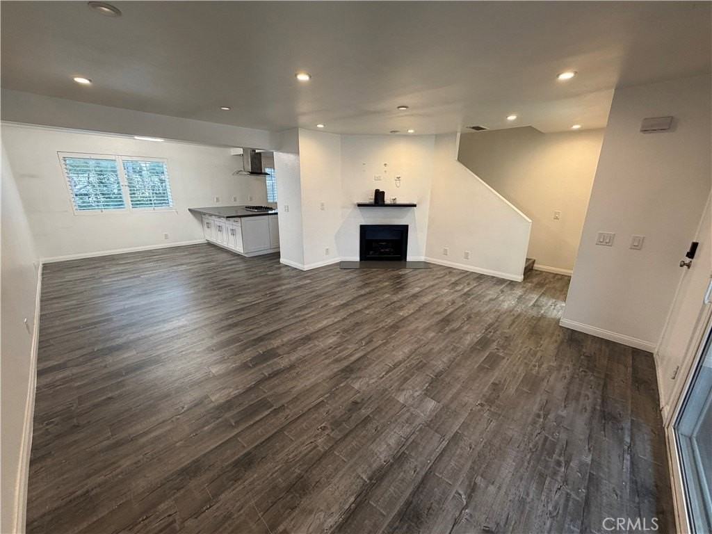 18333 Hatteras St #62 - Photo 6 of 21