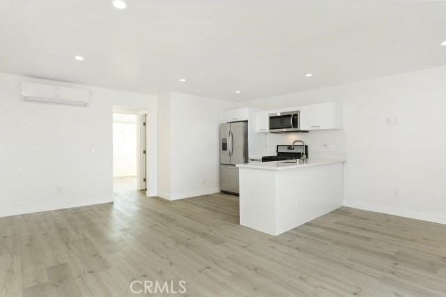 6745 Laurel Canyon Blvd #102