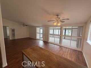 379 Roberts Ave - Photo 4 of 17