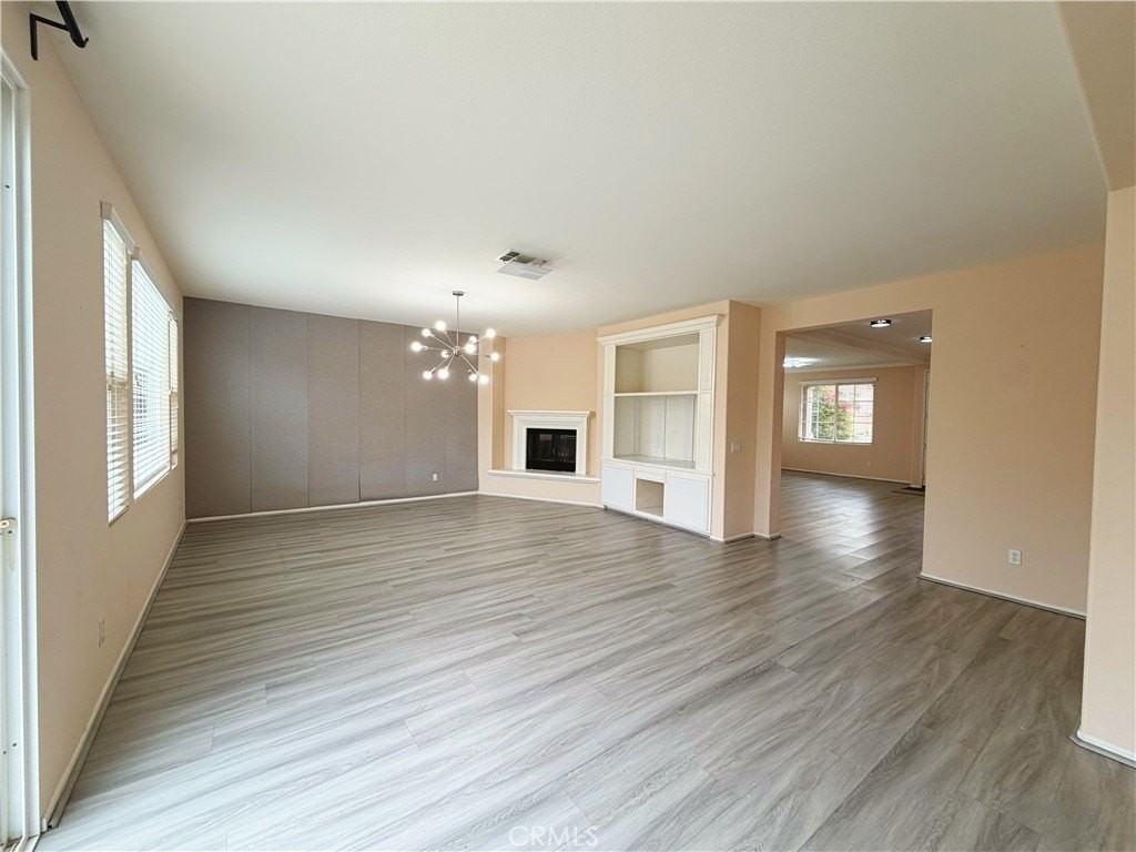 13608 Sagemont Ct - Photo 6 of 38