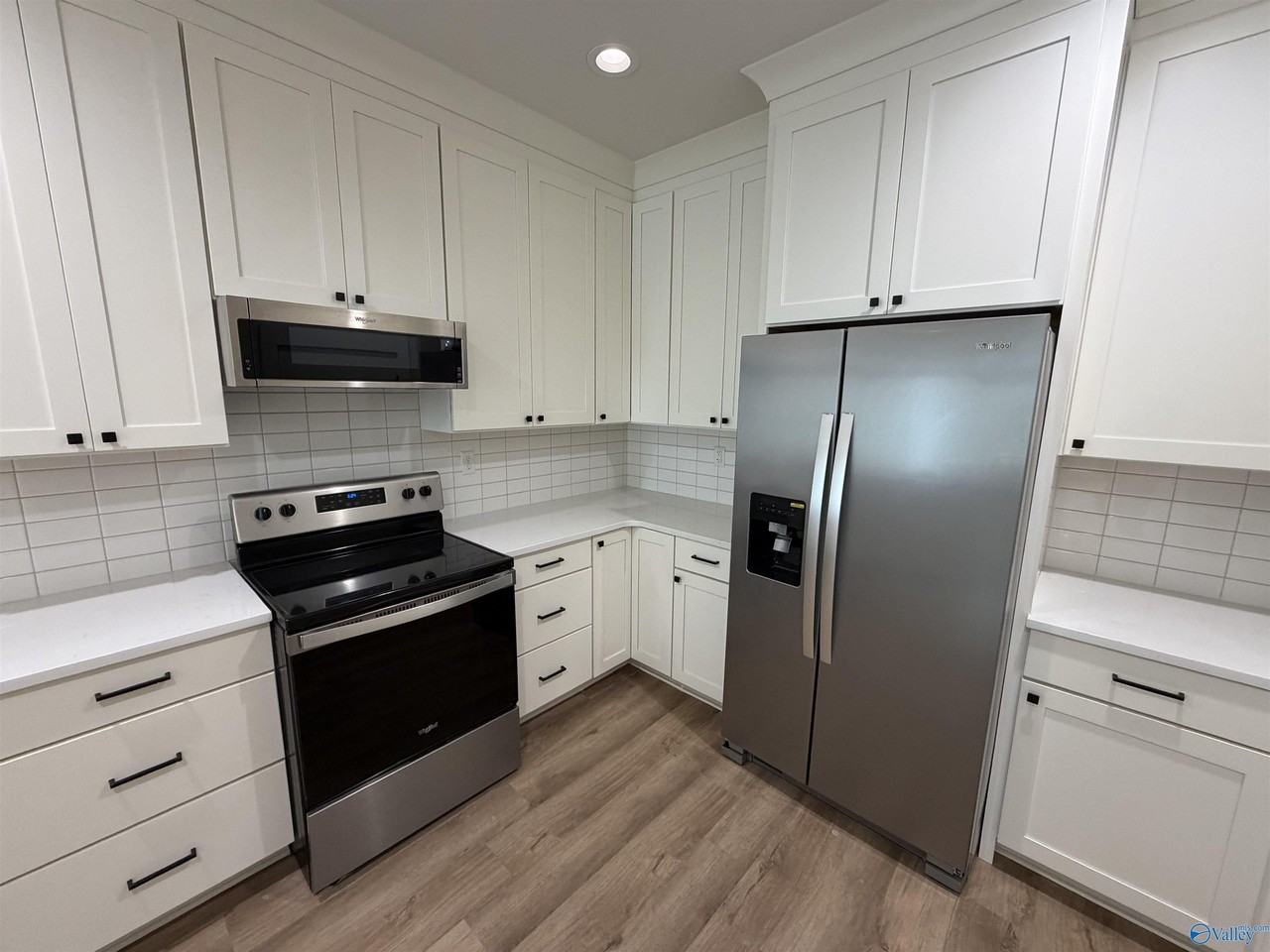 14 Walnut St Ne - Photo 5 of 23