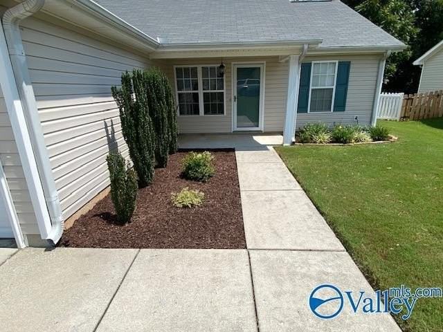 222 Iron Wood Ct - Photo 2 of 49