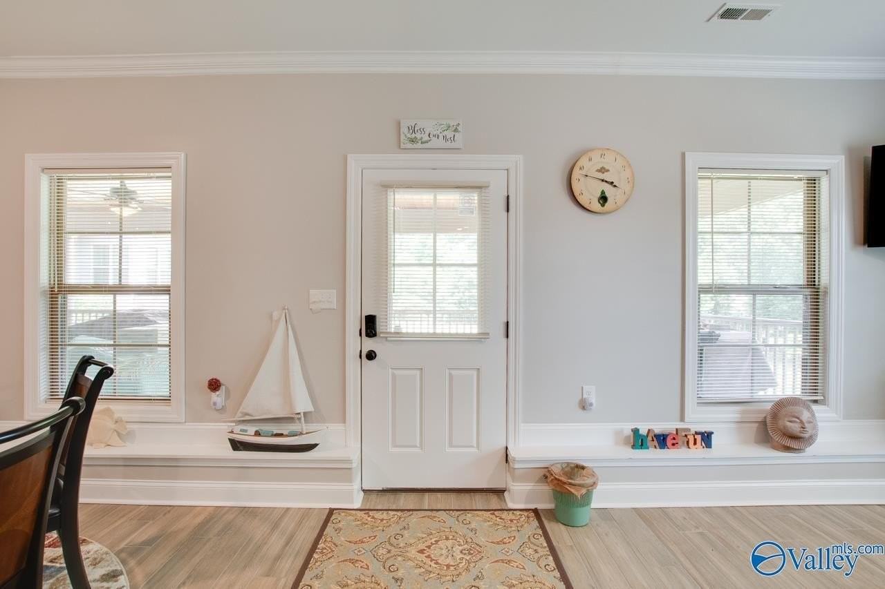 217 Buddy Tate Ln - Photo 3 of 36