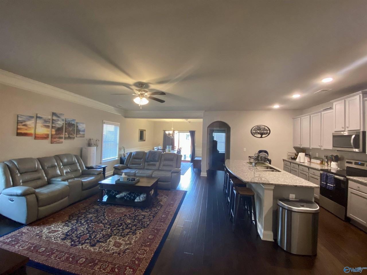 8346 Anslee Way Nw - Photo 4 of 22