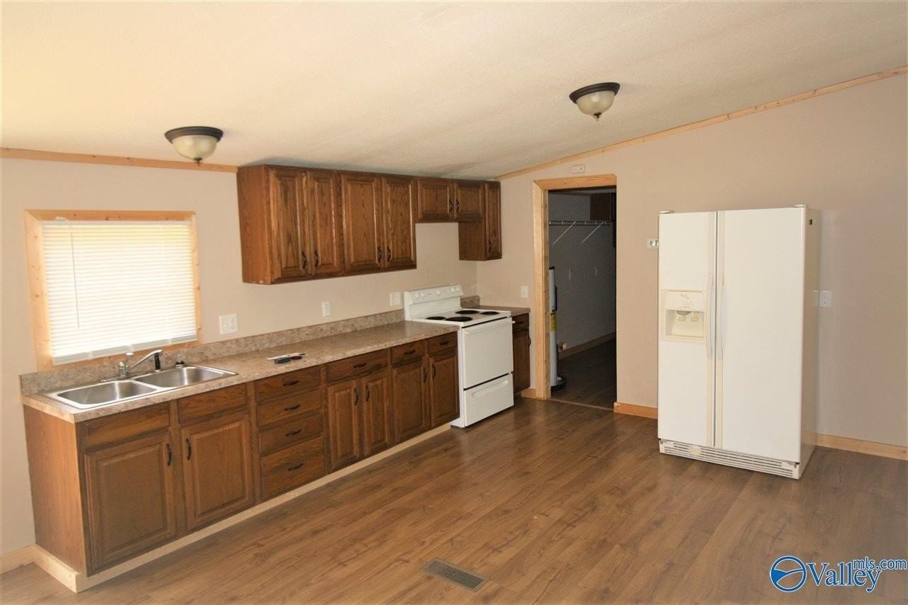 190 Old Poplar School Rd - Photo 4 of 15