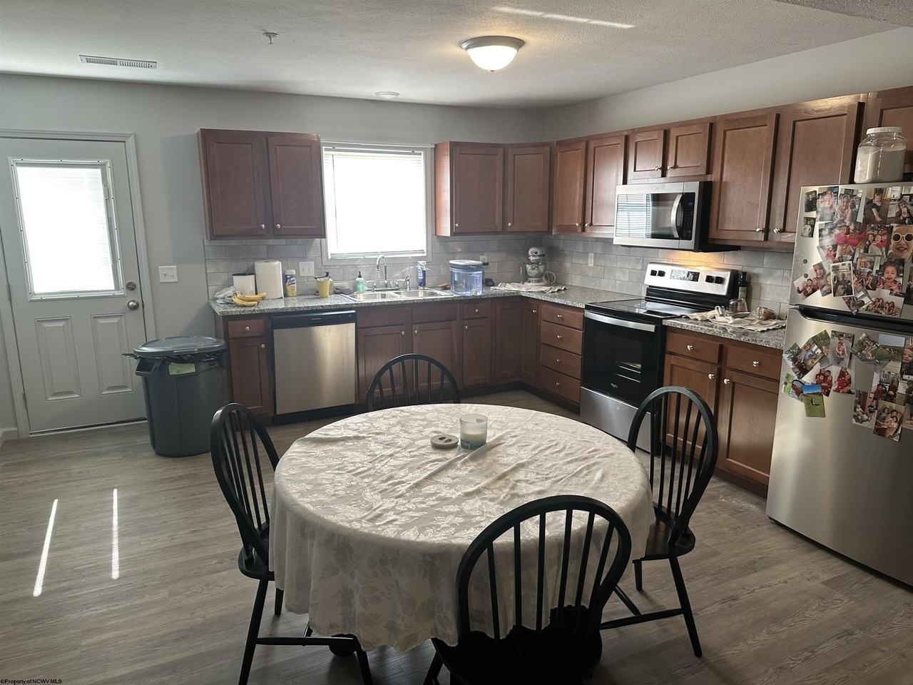 621 Clarksburg Rd - Photo 5 of 29