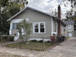 featured image of 2316 Gilmore St