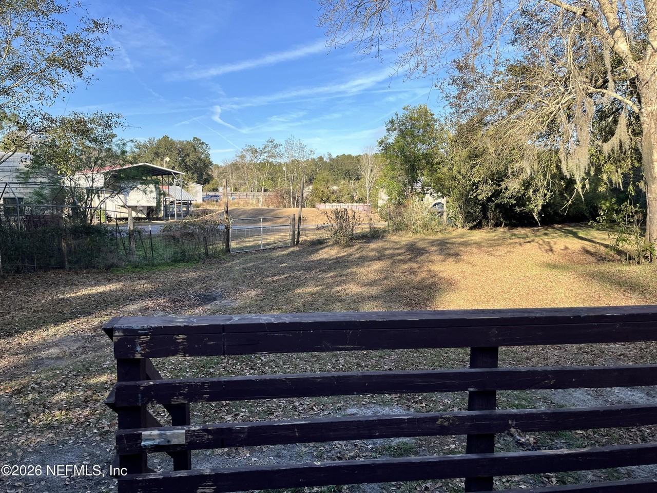 2065 Candlewood Ct - Photo 2 of 20