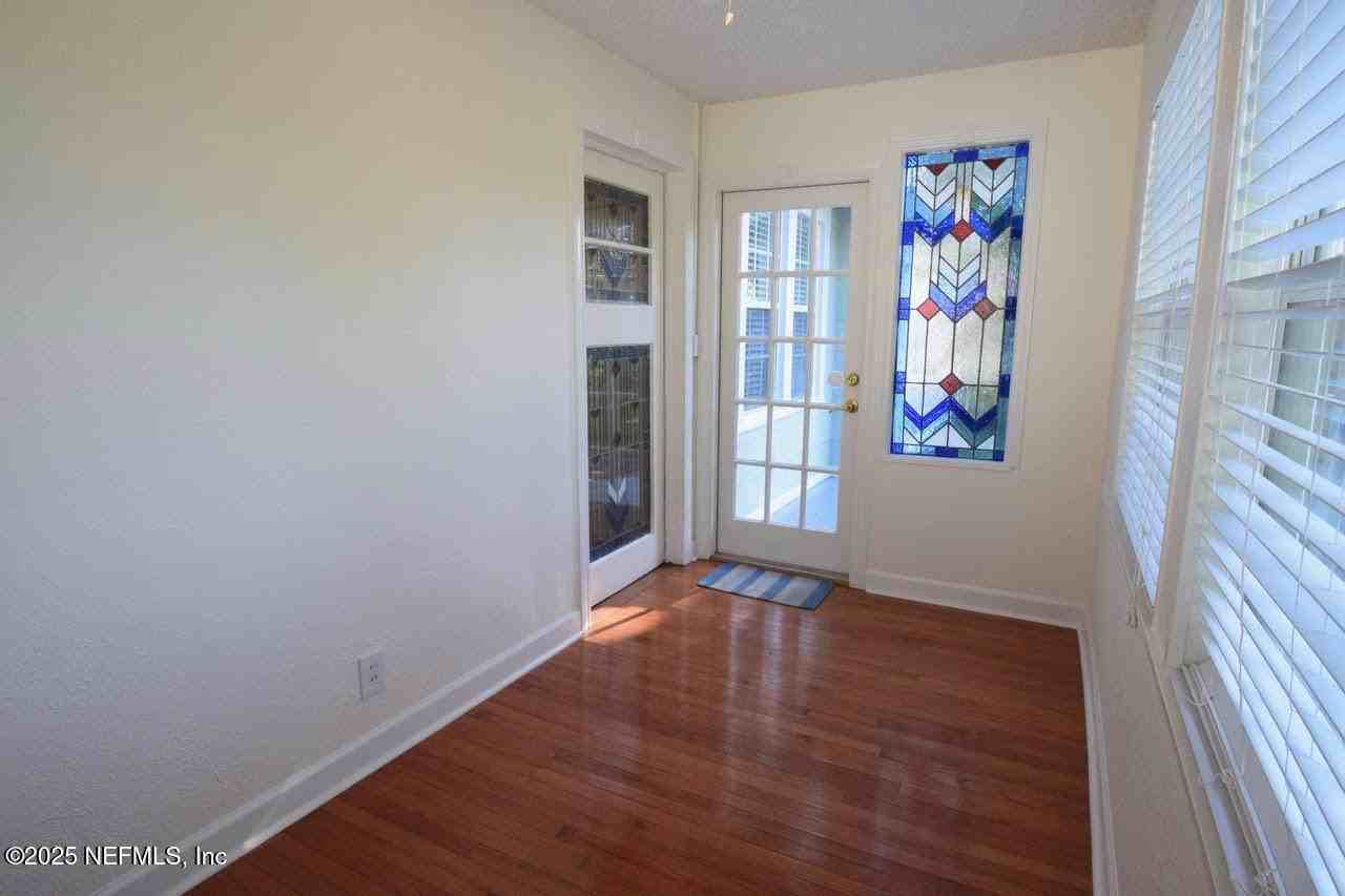 4623 Manchester Rd - Photo 4 of 28