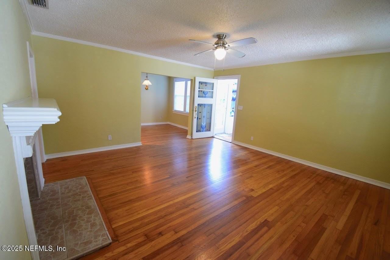 4623 Manchester Rd - Photo 6 of 28