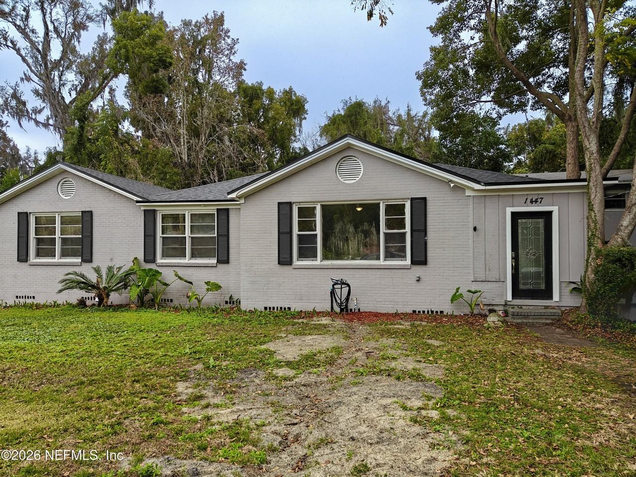 1447 Lawrence Pl - Photo 2 of 45