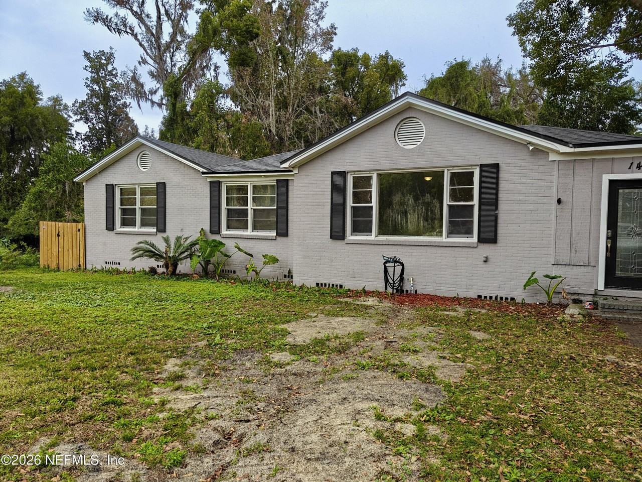 1447 Lawrence Pl - Photo 3 of 45