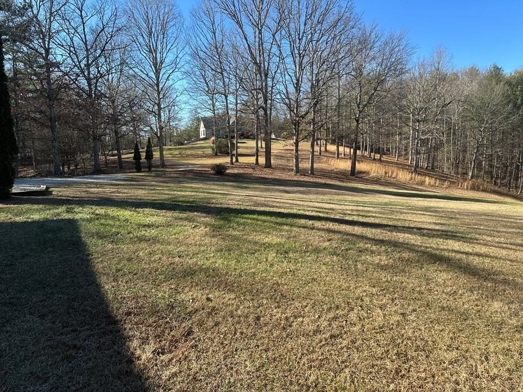 164 Sager Ln - Photo 5 of 34